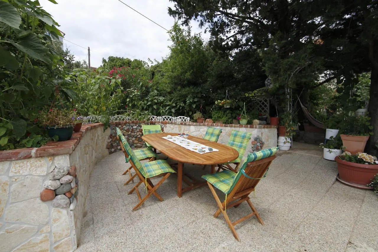 Apartements Magdalena Apartman Lopar