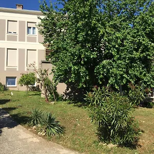 https://apartments-villa-lilly.in-istria.net